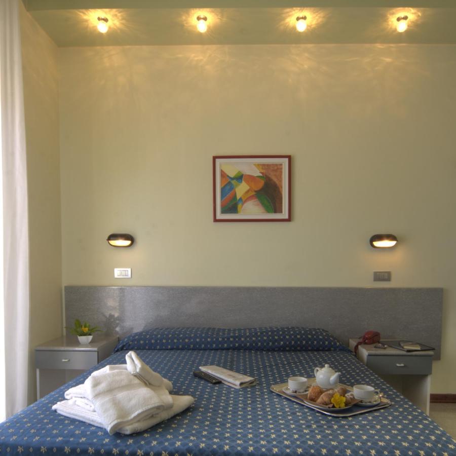 Hotel Reggiana Riccione Zewnętrze zdjęcie