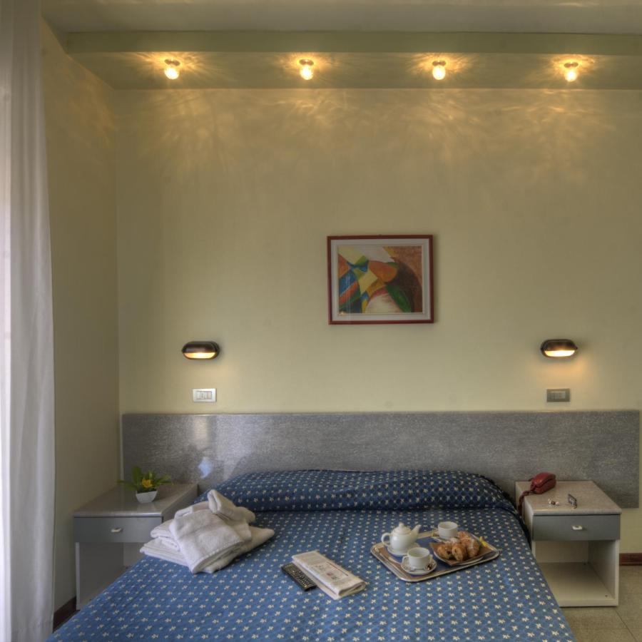 Hotel Reggiana Riccione Zewnętrze zdjęcie
