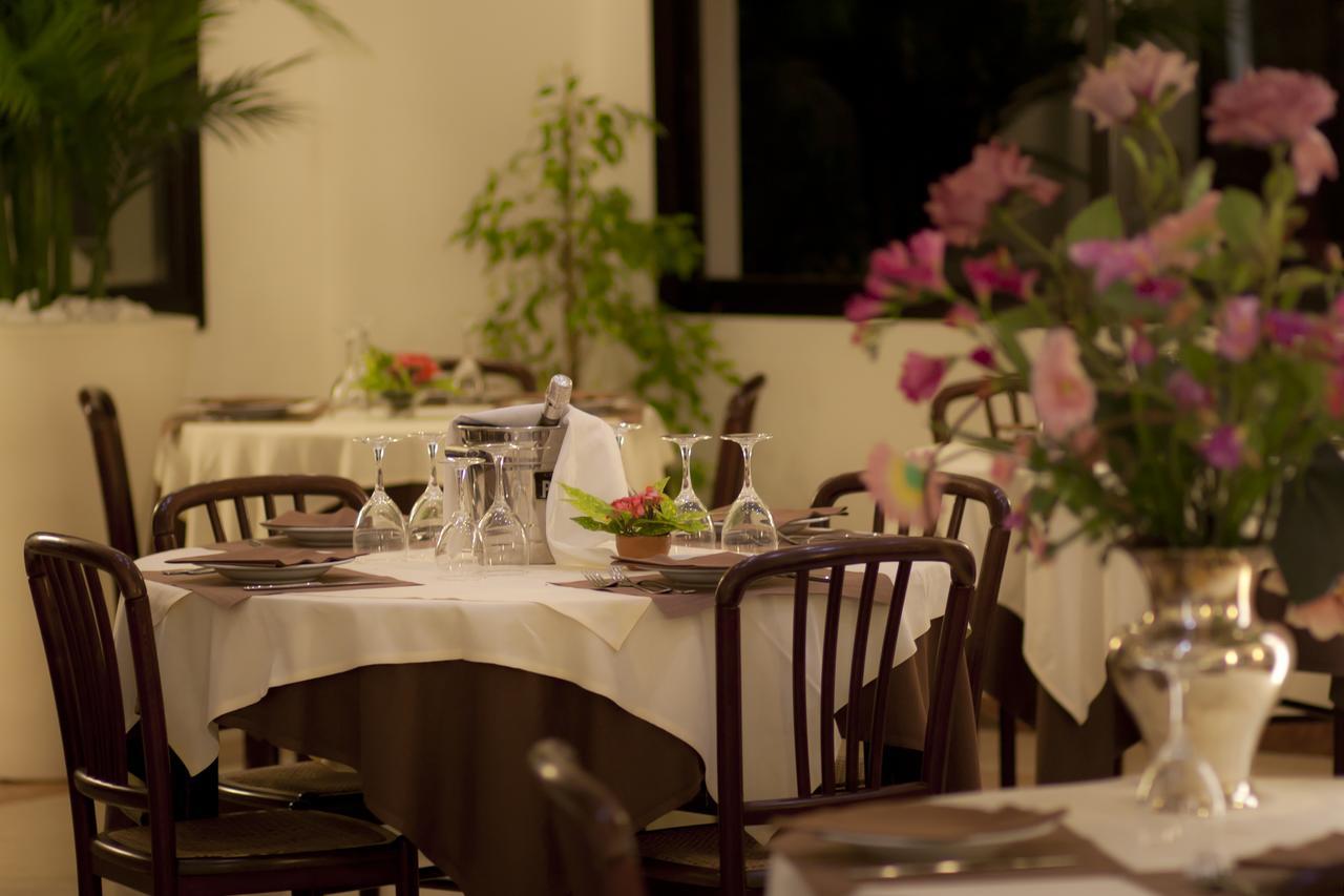 Hotel Reggiana Riccione Zewnętrze zdjęcie