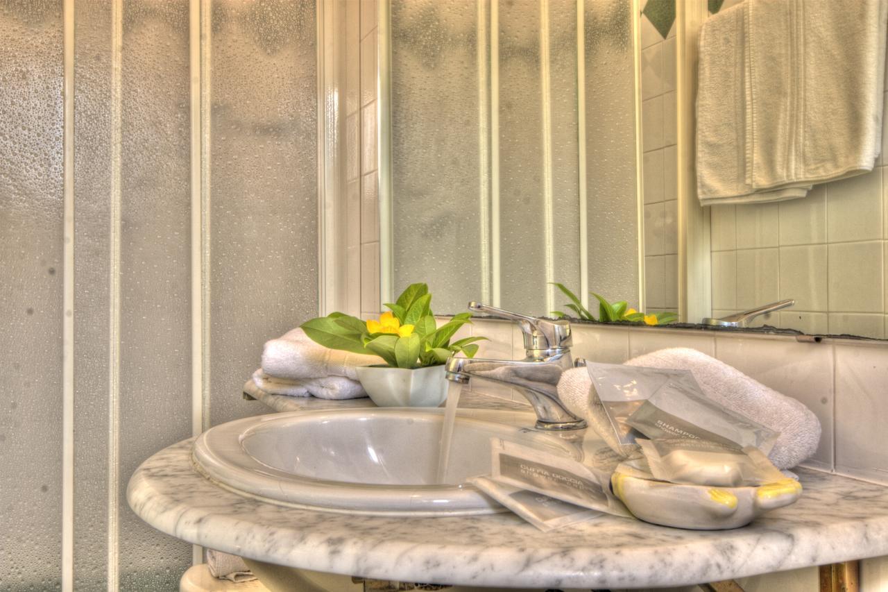 Hotel Reggiana Riccione Zewnętrze zdjęcie