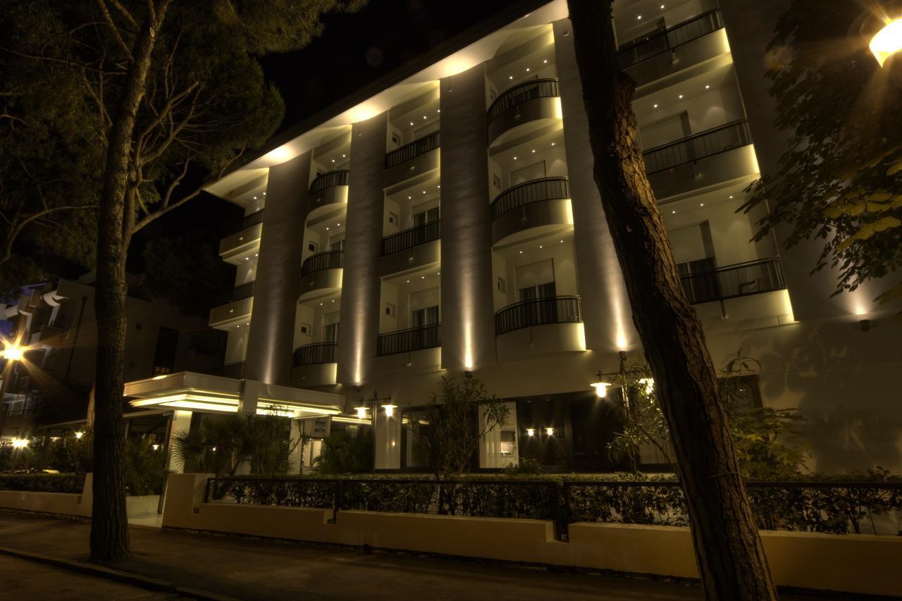 Hotel Reggiana Riccione Zewnętrze zdjęcie