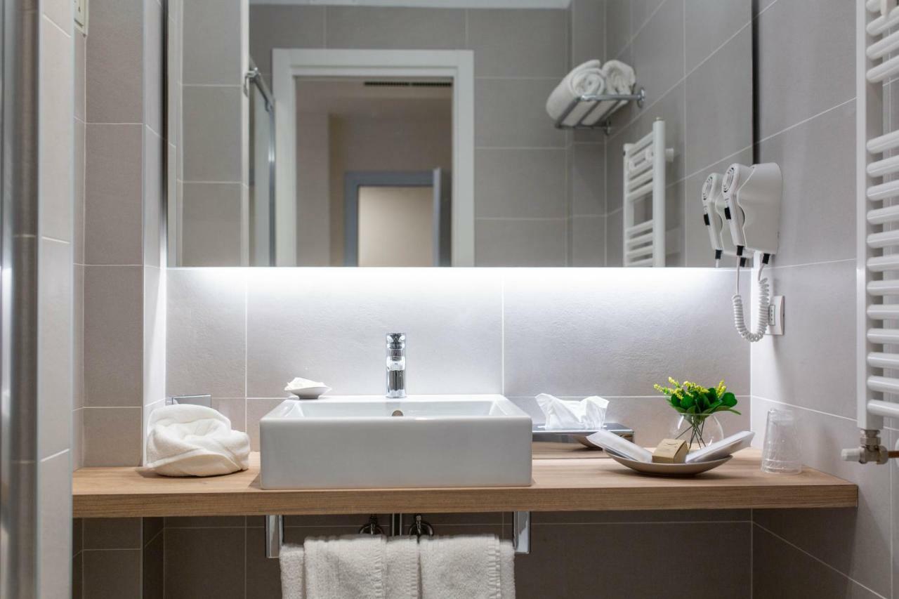 Hotel Reggiana Riccione Zewnętrze zdjęcie